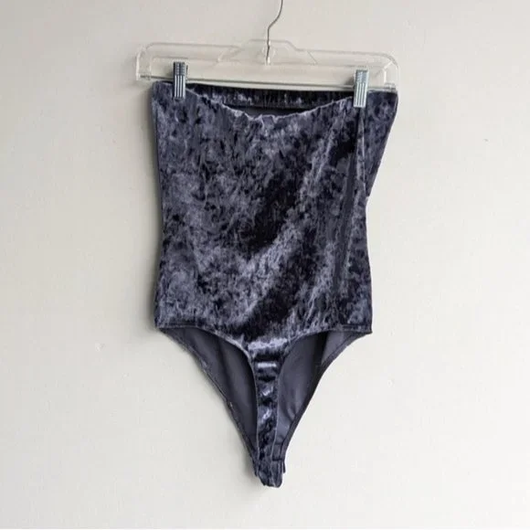 Crushed velvet strapless tube bodysuit - Picture 2 of 4